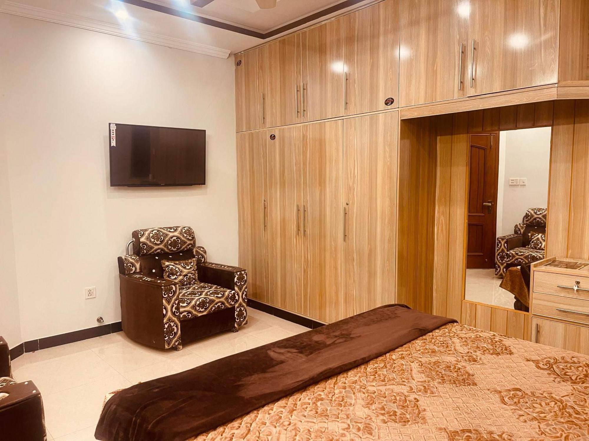 Britannia House Near Islamabad International Airport And Motorway エクステリア 写真