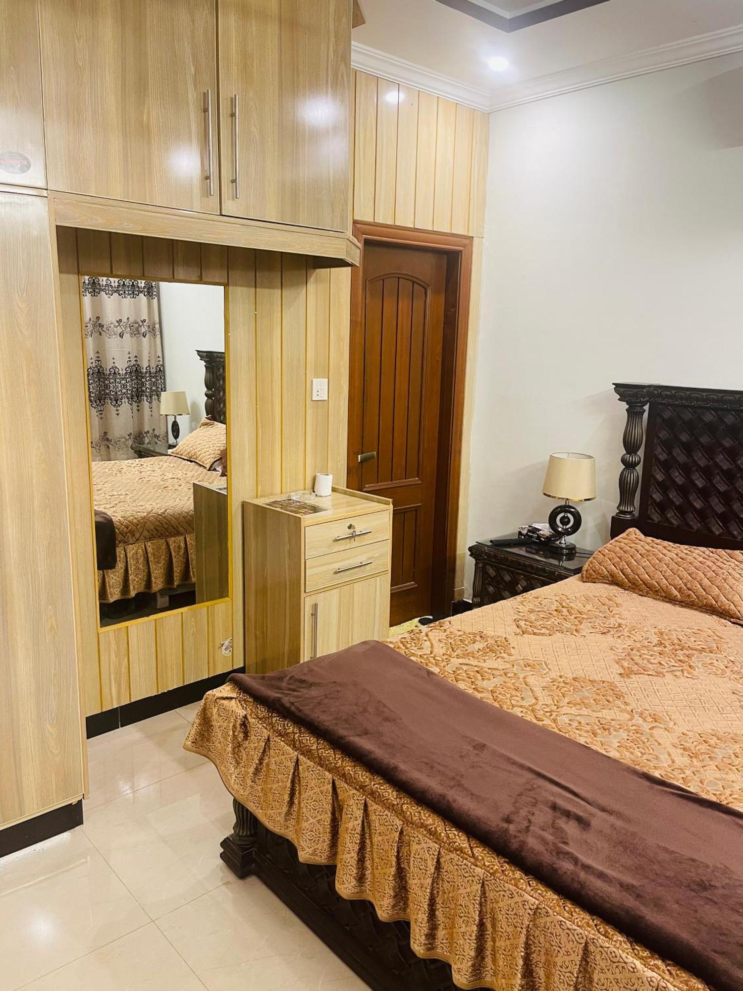 Britannia House Near Islamabad International Airport And Motorway エクステリア 写真